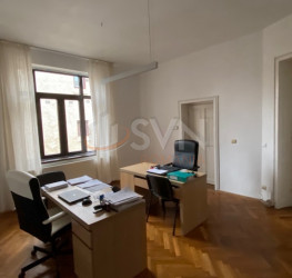 Apartament, 7 rooms, 250 mp Bucuresti/Capitale