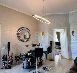 Apartament, 7 rooms with outdoor parking included Bucuresti/Bucurestii Noi