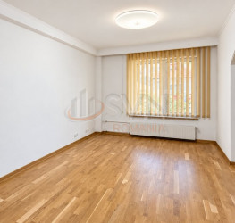 Apartament, 8 camere, 236.37 mp Bucuresti/Aviatorilor