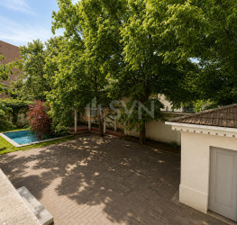 Casa, 1 camera, 1400 mp Bucuresti/P-ta Romana