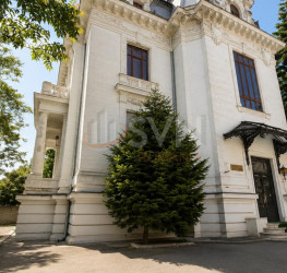 Casa, 1 room, 1400 mp Bucuresti/P-ta Romana