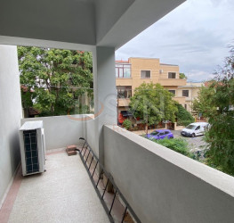Casa, 10 camere, 320 mp Bucuresti/Cotroceni