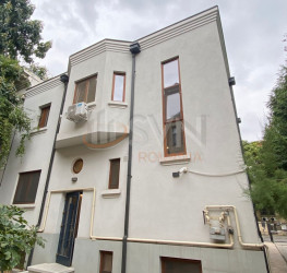 Casa, 10 camere, 320 mp Bucuresti/Cotroceni