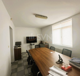 Casa, 10 camere, 372 mp Bucuresti/1 Mai