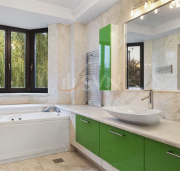 Casa, 10 camere, 420 mp Bucuresti/Sisesti