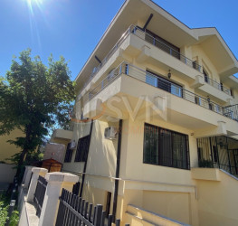 Casa, 10 camere, 420 mp Bucuresti/Herastrau