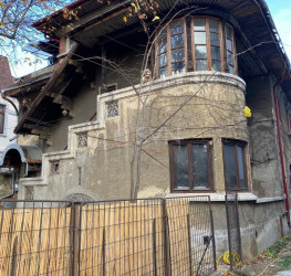 Casa, 10 camere, 450 mp Bucuresti/Kiseleff