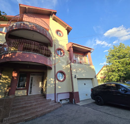 Casa, 10 camere, 459 mp Bucuresti/Pipera