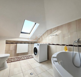 Casa, 10 camere, 488 mp Bucuresti/Baneasa