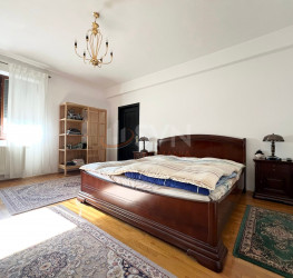Casa, 10 camere, 488 mp Bucuresti/Baneasa