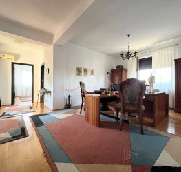 Casa, 10 camere, 488 mp Bucuresti/Baneasa