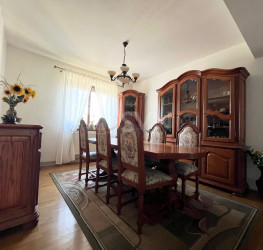 Casa, 10 camere, 488 mp Bucuresti/Baneasa