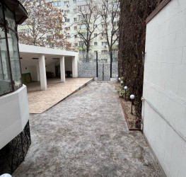 Casa, 10 camere, 524 mp Bucuresti/Banu Manta