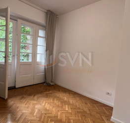 Casa, 10 camere, 524 mp Bucuresti/Banu Manta