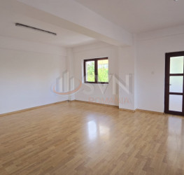 Casa, 10 camere, 550 mp Bucuresti/13 Septembrie