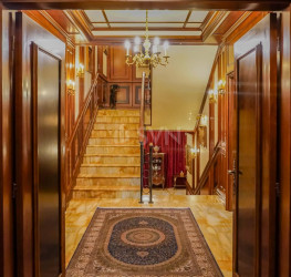 Casa, 10 camere, 564 mp Bucuresti/Primaverii