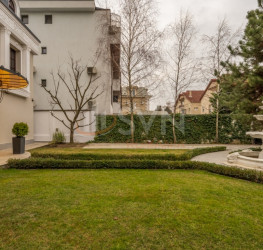 Casa, 10 camere, 573 mp Bucuresti/Iancu Nicolae