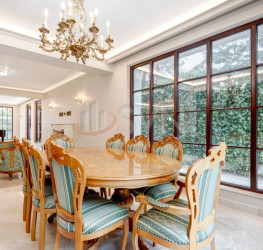 Casa, 10 camere, 573 mp Bucuresti/Iancu Nicolae