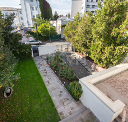 Casa, 10 camere, 646 mp Bucuresti/Dacia