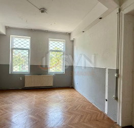 Casa, 10 rooms, 332 mp Bucuresti/P-ta Muncii