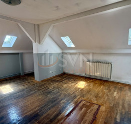 Casa, 10 rooms, 332 mp Bucuresti/P-ta Muncii