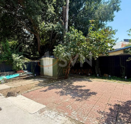 Casa, 10 rooms, 332 mp Bucuresti/P-ta Muncii