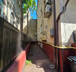 Casa, 10 rooms, 377.22 mp Bucuresti/Piata Unirii (s3)