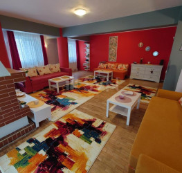 Casa, 10 rooms, 377.22 mp Bucuresti/Piata Unirii (s3)