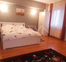 Casa, 10 rooms, 377.22 mp Bucuresti/Piata Unirii (s3)