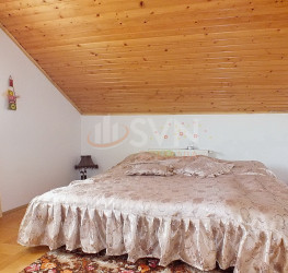 Casa, 10 rooms, 400 mp Brasov/Tractorul