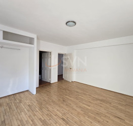 Casa, 10 rooms, 459 mp Bucuresti/Pipera