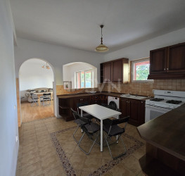 Casa, 10 rooms, 459 mp Bucuresti/Pipera