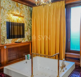 Casa, 10 rooms, 564 mp Bucuresti/Primaverii