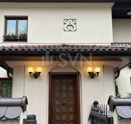 Casa, 10 rooms, 564 mp Bucuresti/Primaverii