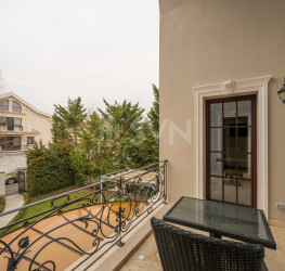 Casa, 10 rooms, 573 mp Bucuresti/Iancu Nicolae