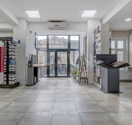 Casa, 10 rooms, 610 mp Bucuresti/Armeneasca