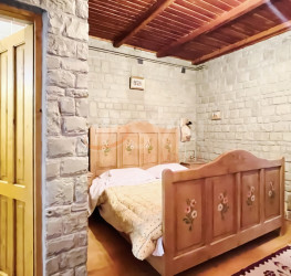 Casa, 10 rooms, 650 mp Brasov/Centru