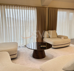 Casa, 10 rooms, 650 mp Prahova/Centru