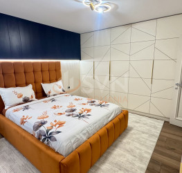 Casa, 10 rooms, 650 mp Prahova/Centru