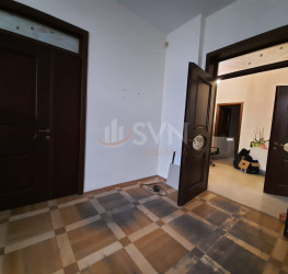 Casa, 10 rooms, 660 mp Bucuresti/Piata Victoriei