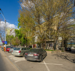 Casa, 10 rooms, 750 mp Bucuresti/Unirii (s4)