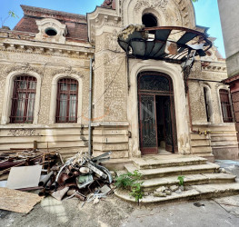 Casa, 10 rooms, 780 mp Bucuresti/Dorobanti