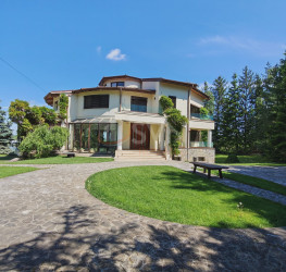 Casa, 11 camere, 1000 mp Ilfov/Corbeanca