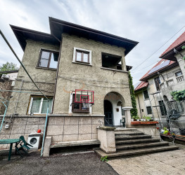 Casa, 11 camere, 480 mp Bucuresti/Cotroceni