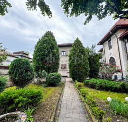 Casa, 11 camere, 480 mp Bucuresti/Cotroceni