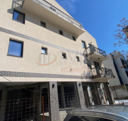 Casa, 11 camere, 480 mp Bucuresti/Vitan