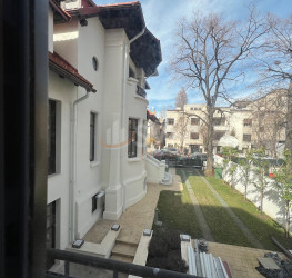 Casa, 11 camere, 550 mp Bucuresti/Capitale