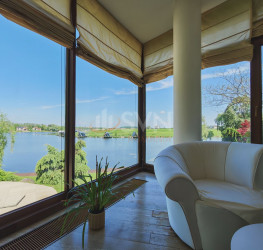 Casa, 11 rooms, 1000 mp Ilfov/Corbeanca