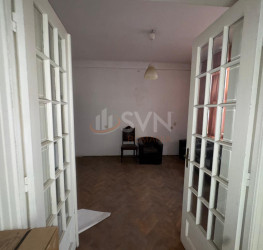 Casa, 11 rooms, 362.97 mp Bucuresti/Dristor