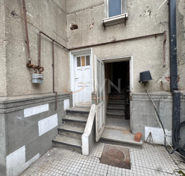 Casa, 11 rooms, 362.97 mp Bucuresti/Dristor